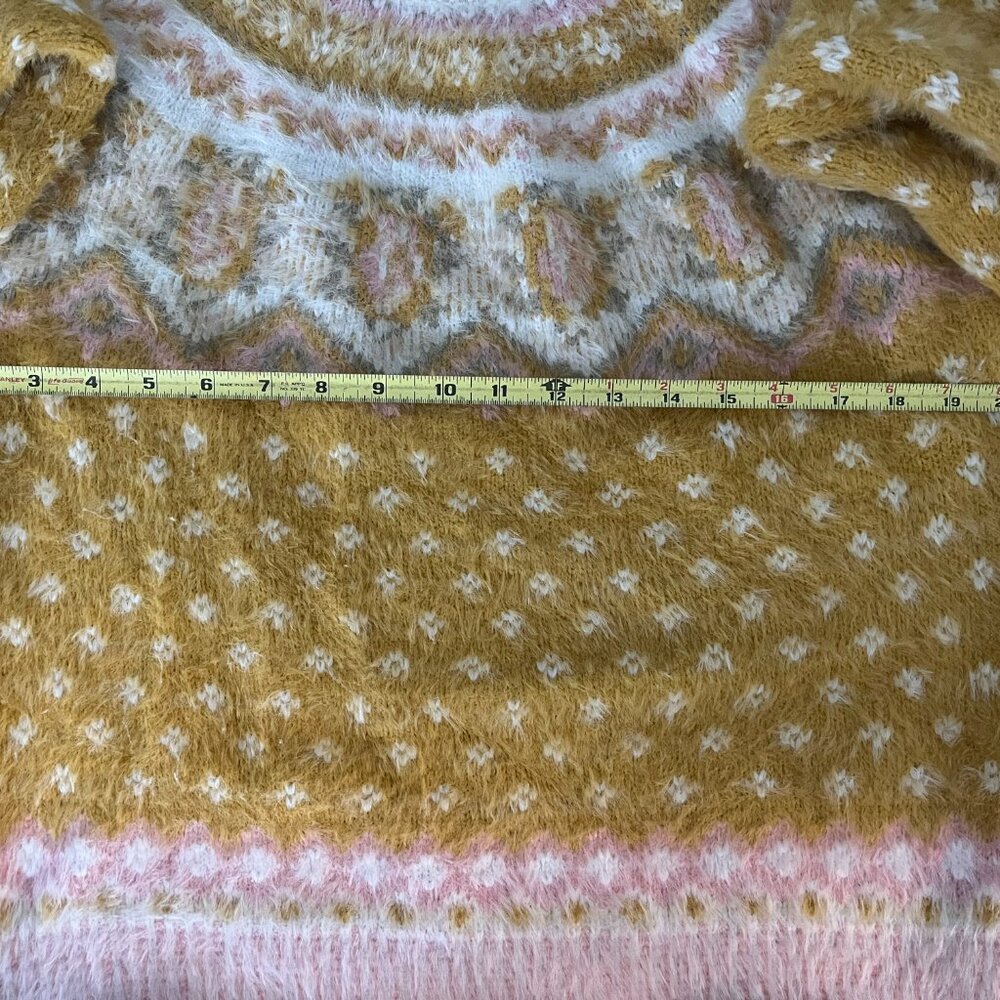 Rare Cozy LUSH Sweater in Mustard Women's Size Large - Picture 4 of 7